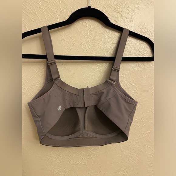 Lululemon Bra - Picture 2 of 4